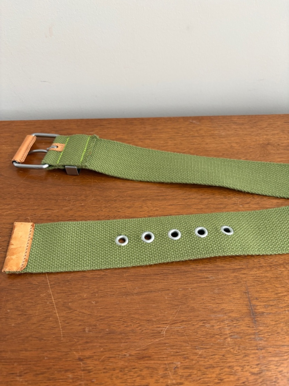 Vintage ESPRIT Green Canvas Belt with Leather Accents - Picture 3 of 3